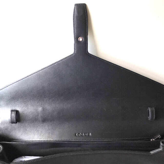 ロエベ アナグラム型押ロゴ レザービジネスブリーフケース バッグ ロエベ アナグラム型押ロゴ レザービジネスブリーフケース バッグ