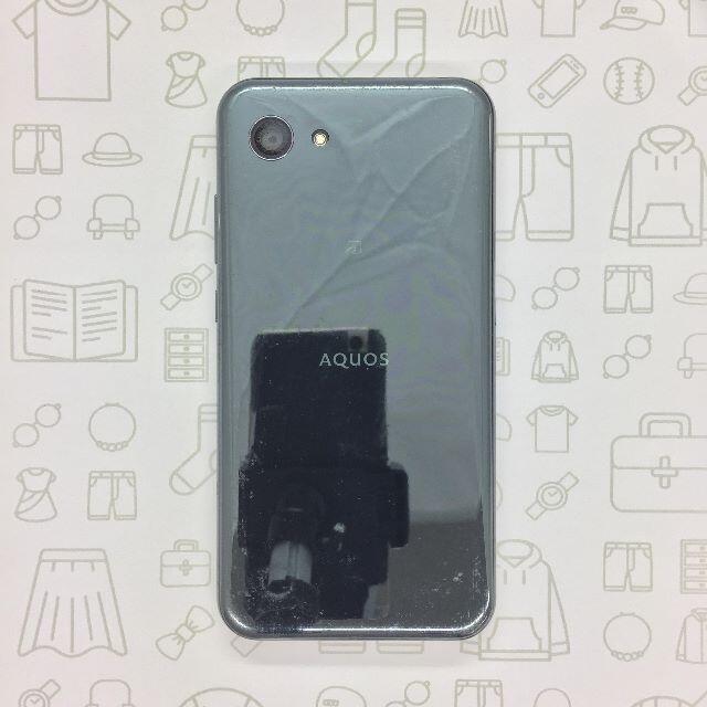 AQUOS(アクオス)の【B】701SH/AQUOS R compact/353476090704680 スマホ/家電/カメラのスマートフォン/携帯電話(スマートフォン本体)の商品写真