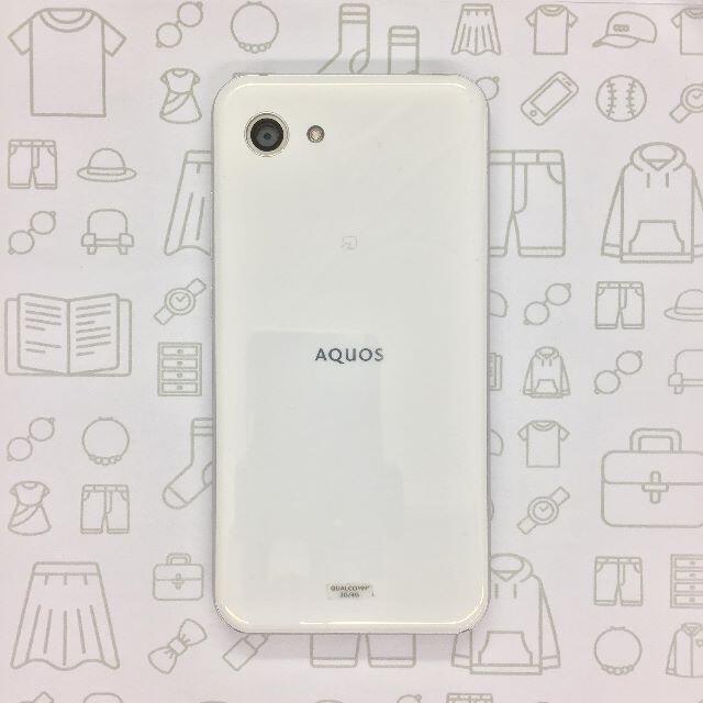 AQUOS(アクオス)の【B】701SH/AQUOS R compact/353476091221254 スマホ/家電/カメラのスマートフォン/携帯電話(スマートフォン本体)の商品写真