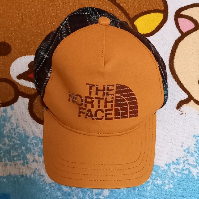 THE NORTH FACE(ザノースフェイス)の【専用！】THE  NORTH  FACE　帽子(黄土色？) メンズの帽子(キャップ)の商品写真