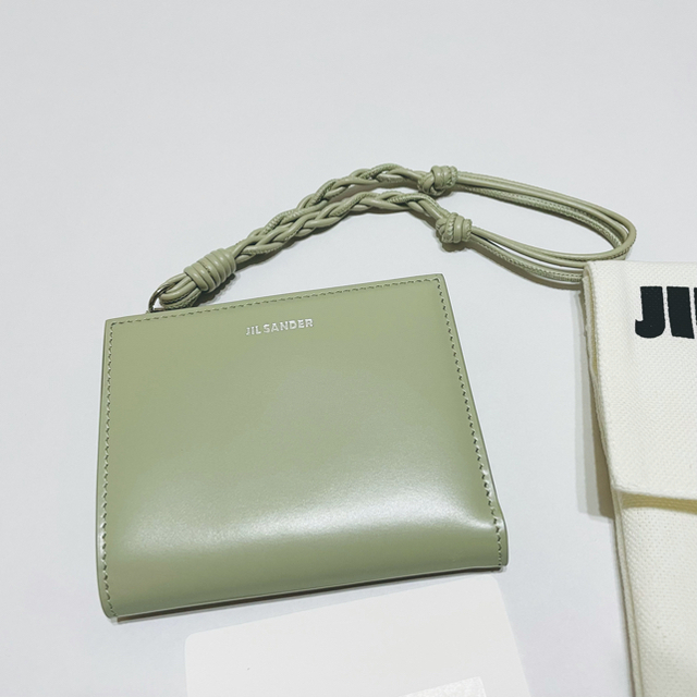 Jil Sander(ジルサンダー)の【新品未使用】JIL SANDER 二つ折り財布 レディースのファッション小物(財布)の商品写真