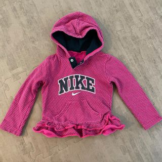 ナイキ(NIKE)のNIKE★ナイキキッズパーカー女の子90★ピンク(Tシャツ/カットソー)