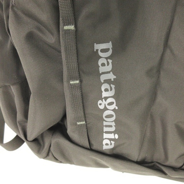 patagonia(パタゴニア)のパタゴニア レフュジオ バックパック 28L リュック デイパック 黒 タグ付き メンズのバッグ(バッグパック/リュック)の商品写真