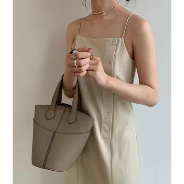 amiur エミレ smooth mini shoulder bag - ハンドバッグ