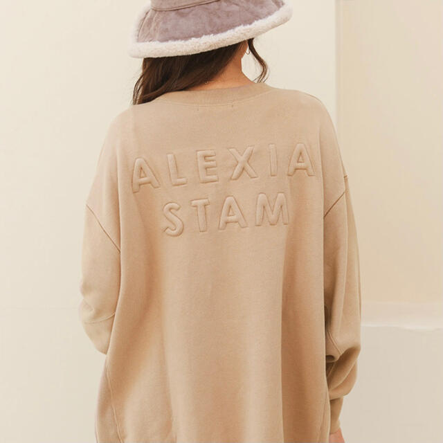 ALEXIA STAM(アリシアスタン)のALEXIASTAMBack3D Separated LogoSweatshir レディースのトップス(トレーナー/スウェット)の商品写真