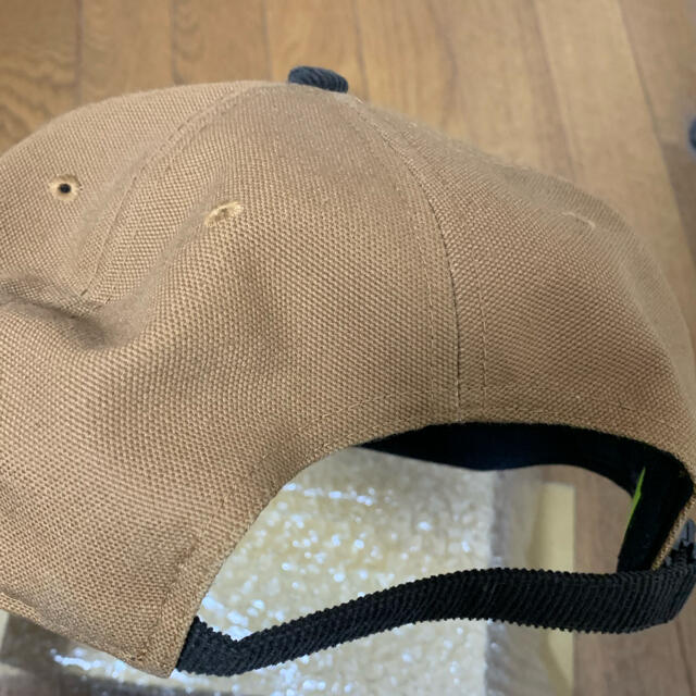 NIKE(ナイキ)のNIKE×Carhartt コラボキャップ　中古　送料 メンズの帽子(キャップ)の商品写真