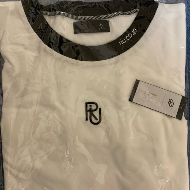 完売品　新品　Riu logo bicolor T-shirt 白 Rちゃん