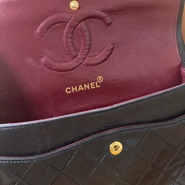 CHANEL(シャネル)のCHANEL マトラッセ♡ レディースのバッグ(ショルダーバッグ)の商品写真