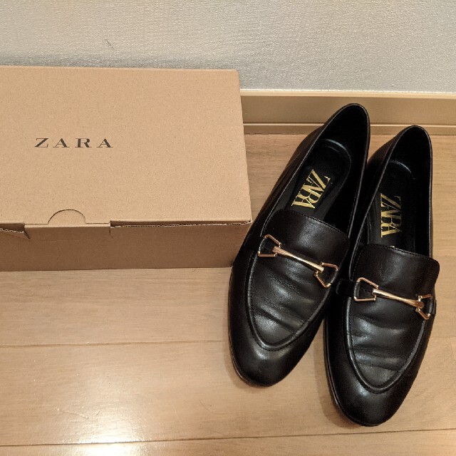 ZARA(ザラ)の専用！！！ザラ　ローファー レディースの靴/シューズ(ローファー/革靴)の商品写真