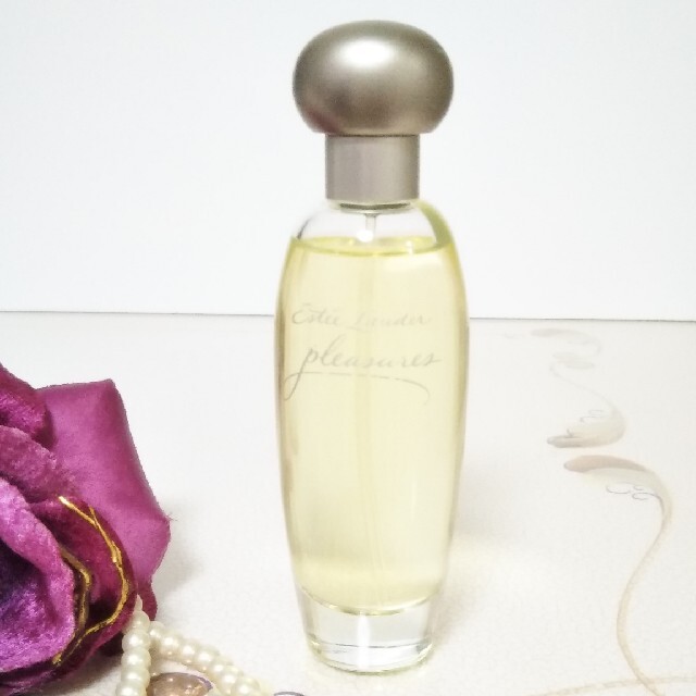 Estee Lauder(エスティローダー)の【ESTEE  LAUDER】エスティーローダー香水　50ml コスメ/美容の香水(香水(女性用))の商品写真