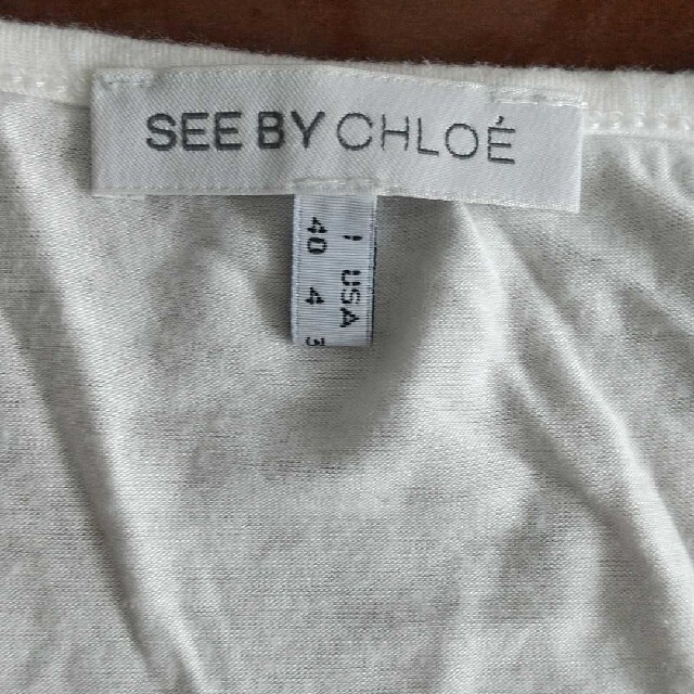 SEE BY CHLOE(シーバイクロエ)のシーバイクロエ See By Chloé ロンＴ 長袖Tシャツ 白 ロゴTシャツ レディースのトップス(Tシャツ(長袖/七分))の商品写真