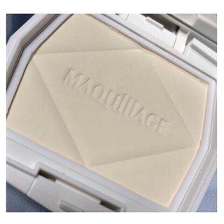 マキアージュ(MAQuillAGE)の最終値下げ！ マキアージュ プレストパウダー （ケース付き）(フェイスパウダー)