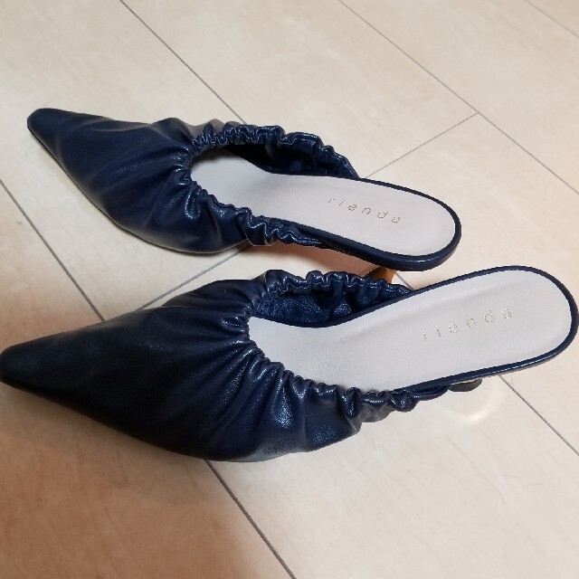 rienda(リエンダ)のrienda ギャザーミュール L レディースの靴/シューズ(ミュール)の商品写真