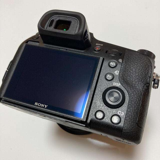 SONY(ソニー)のAOI様専用 SONY RX10IV DSC-RX10M4 スマホ/家電/カメラのカメラ(コンパクトデジタルカメラ)の商品写真