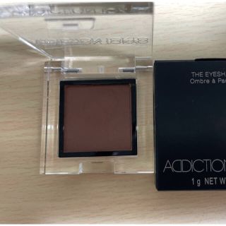 アディクション(ADDICTION)のADDICTION ザ アイシャドウ  008M Truffle トリュフ(アイシャドウ)