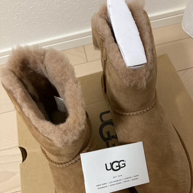 UGG(アグ)のアグ　ムートン　UGG 23㎝ レディースの靴/シューズ(ブーツ)の商品写真