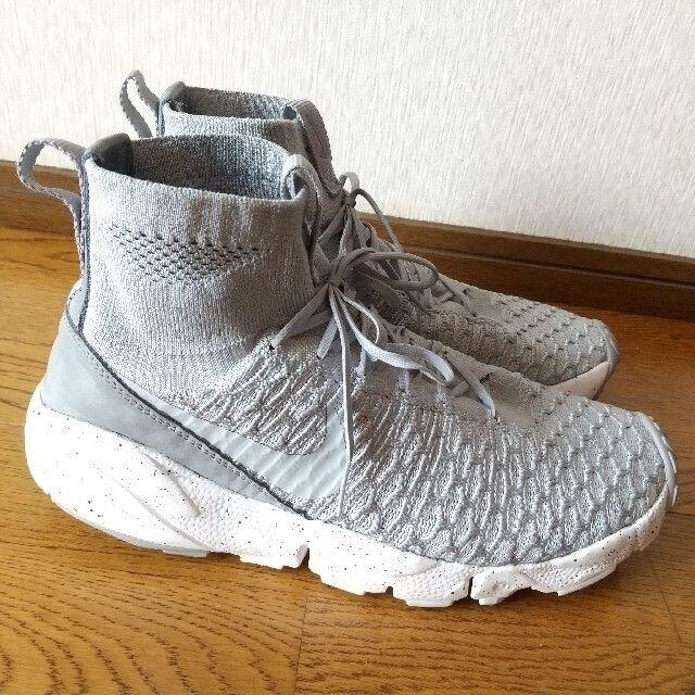 NIKE(ナイキ)のNIKE FOOTSCAPE MAGISTA ナイキ フットスケープマジスタ メンズの靴/シューズ(スニーカー)の商品写真