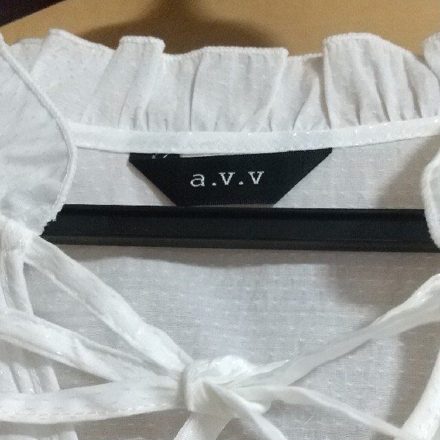 a.v.v(アーヴェヴェ)のa.v.vブラウス レディースのトップス(シャツ/ブラウス(長袖/七分))の商品写真