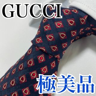 グッチ(Gucci)の極美品 GUCCI グッチ ネクタイ 高級シルク 総柄 早い者勝ち(ネクタイ)