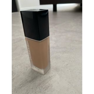 クリスチャンディオール(Christian Dior)のディオールスキン フォーエヴァー フルイド マット (SPF35/ PA+++)(ファンデーション)