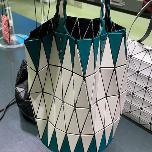 ISSEY MIYAKE - Issey Miyake Baobao バスケット新品未使用の ISSEY MIYAKE - Issey Miyake Baobao バスケット新品未使用の