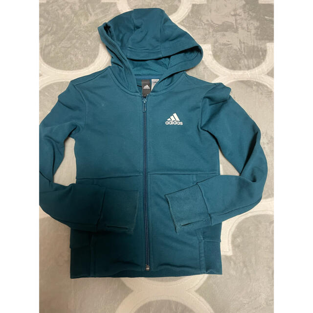 adidas(アディダス)のadidas ジップアップパーカー 130cm キッズ/ベビー/マタニティのキッズ服女の子用(90cm~)(ジャケット/上着)の商品写真