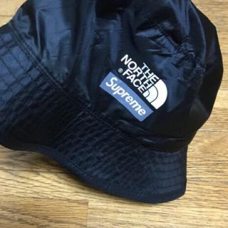 ザノースフェイス(THE NORTH FACE)のTHE NORTH FACE Supremeキャップ黒(キャップ)