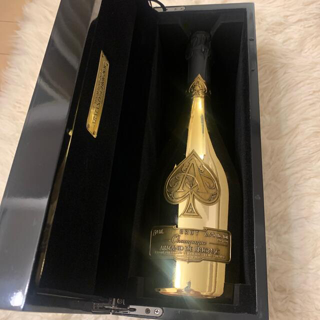 アルマンド ゴールド 新品箱付き 送料込 phenixfestival.com
