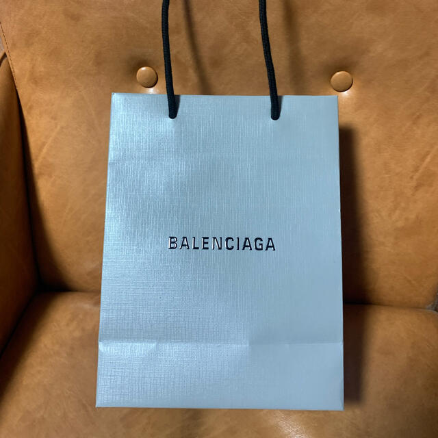 Balenciaga(バレンシアガ)のBARENCIAGA ペーパーミニウォレットイエロー　❤︎様専用 レディースのファッション小物(財布)の商品写真