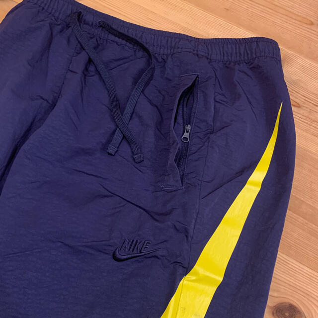 NIKE(ナイキ)の専用値下げNIKE ナイキ  ナイロンパンツ メンズM used メンズのパンツ(その他)の商品写真