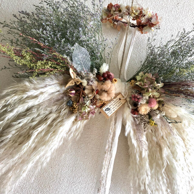 天使の羽スワッグ 花かんむりを添えて-levercoffee.com