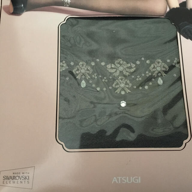 Atsugi(アツギ)のストッキング　オシャレ　ロコリボン柄M レディースのレッグウェア(タイツ/ストッキング)の商品写真