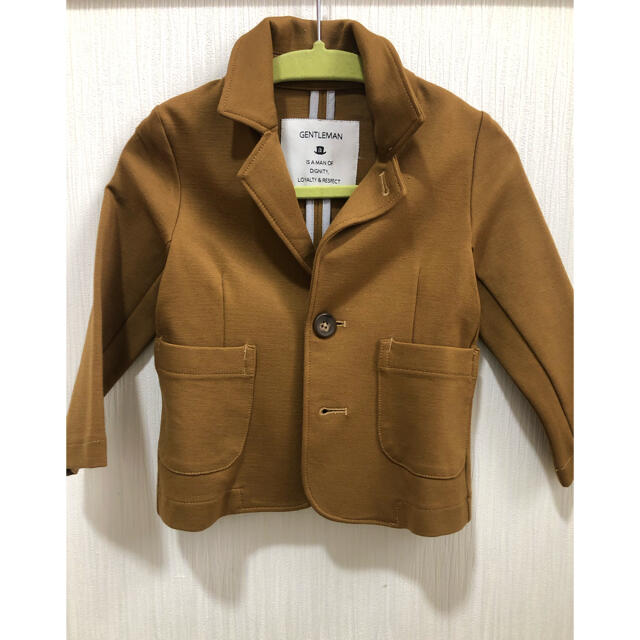 テーラードジャケット キッズ/ベビー/マタニティのキッズ服男の子用(90cm~)(ジャケット/上着)の商品写真