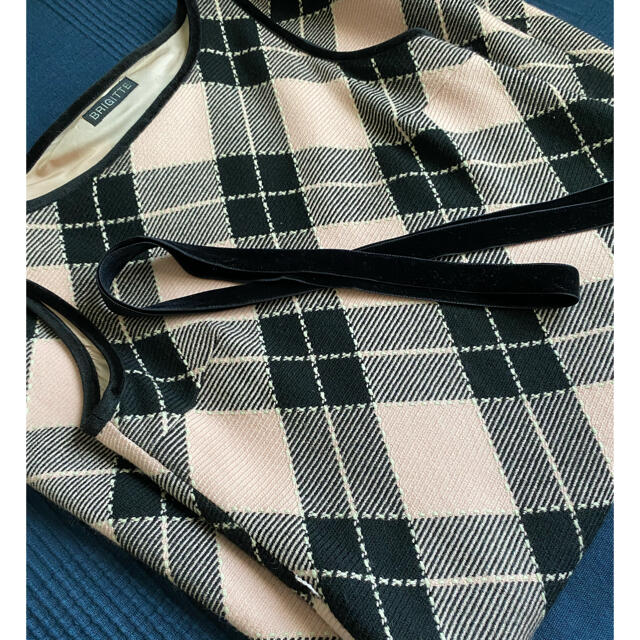 M'S GRACY(エムズグレイシー)のBRIGITTE 東京スタイル ブリジット　ピンク　チェックワンピース レディースのスカート(ひざ丈スカート)の商品写真