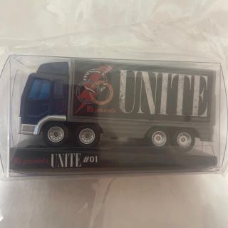 B'z UNITEツアートラック(ミニカー)