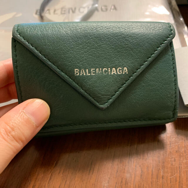 Balenciaga(バレンシアガ)の★大幅値下げ★ BALENCIAGAバレンシアガ　三つ折り財布 レディースのファッション小物(財布)の商品写真