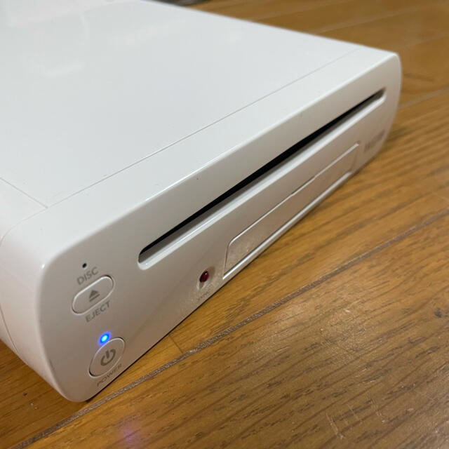 Wii U(ウィーユー)のNintendo WiiU セット エンタメ/ホビーのゲームソフト/ゲーム機本体(家庭用ゲーム機本体)の商品写真