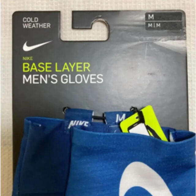 NIKE(ナイキ)のNIKE BASE LAYER men's GLOVES Mサイズ スポーツ/アウトドアのランニング(その他)の商品写真