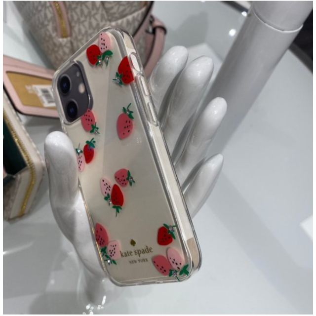 kate spade new york(ケイトスペードニューヨーク)のあじゃり様専用 スマホ/家電/カメラのスマホアクセサリー(iPhoneケース)の商品写真