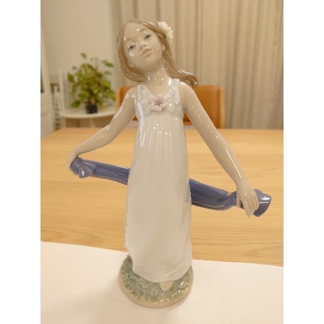 【極美品】LLADRO リヤドロ  2008年会員限定『そよ風のダンス』