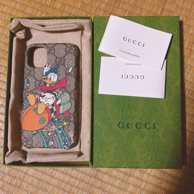 Gucci(グッチ)のグッチ ドナルドiPhone11ケース スマホ/家電/カメラのスマホアクセサリー(iPhoneケース)の商品写真