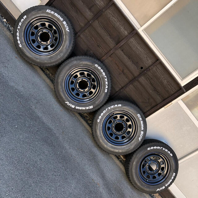 Goodyear - 200系ハイエース用 スタッドレスタイヤ+ホイール4本セット