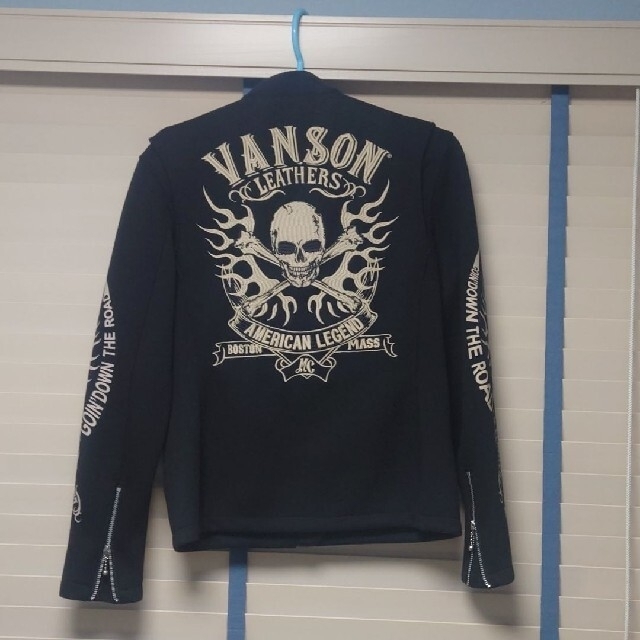 VANSON(バンソン)のVANSON  シロップ様黒TPUレザー2点13800円専用 メンズのジャケット/アウター(ライダースジャケット)の商品写真