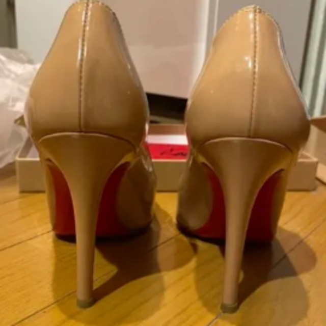 Christian Louboutin(クリスチャンルブタン)の横浜そごう11万　ルブタン レディースの靴/シューズ(ハイヒール/パンプス)の商品写真