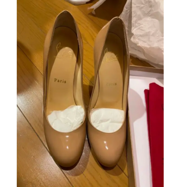 横浜そごう11万　ルブタン