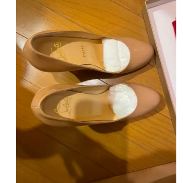 横浜そごう11万　ルブタン
