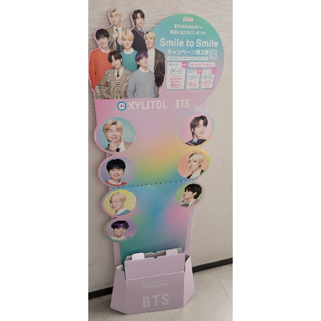 BTS  キシリトール什器  パネル エンタメ/ホビーのタレントグッズ(アイドルグッズ)の商品写真