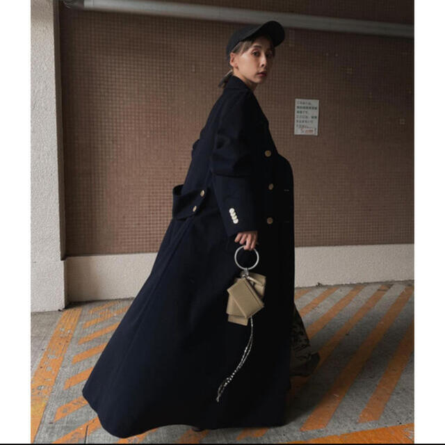 Ameri VINTAGE(アメリヴィンテージ)のCHARME FLARE LONG COAT  ブラック レディースのジャケット/アウター(ロングコート)の商品写真