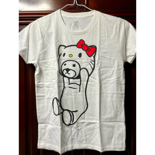 Design Tshirts Store graniph(グラニフ)の【新品】 グラニフ コラボTシャツ ハローキティ レディースのトップス(Tシャツ(半袖/袖なし))の商品写真