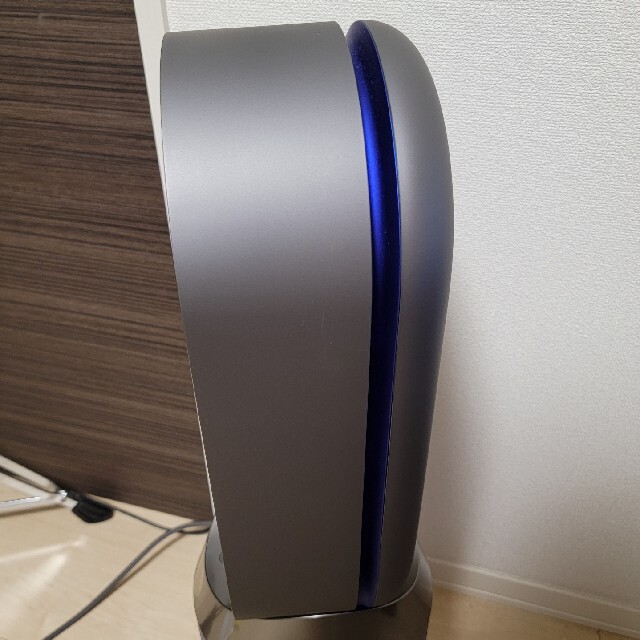 Dyson(ダイソン)のDyson pure hot+cool HP04 スマホ/家電/カメラの生活家電(空気清浄器)の商品写真